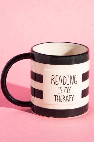 TAZA READING IS MY THERAPY SASS&BELLE