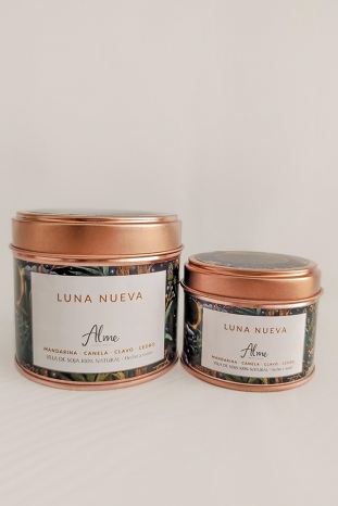 VELA LUNA NUEVA MANDARINA CANELA CEDRO CLAVO ALME ORGANIC