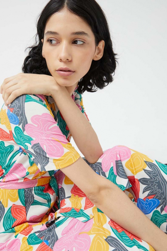 VESTIDO MIDI CAMISERO FLORES ABSTRACTAS COMPAÑÍA FANTÁSTICA