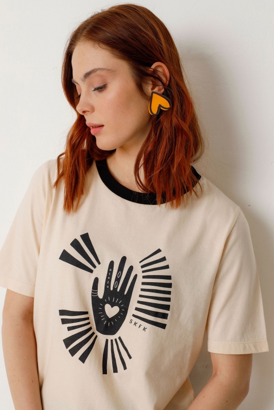 CAMISETA LIERNI AMULETO SKFK