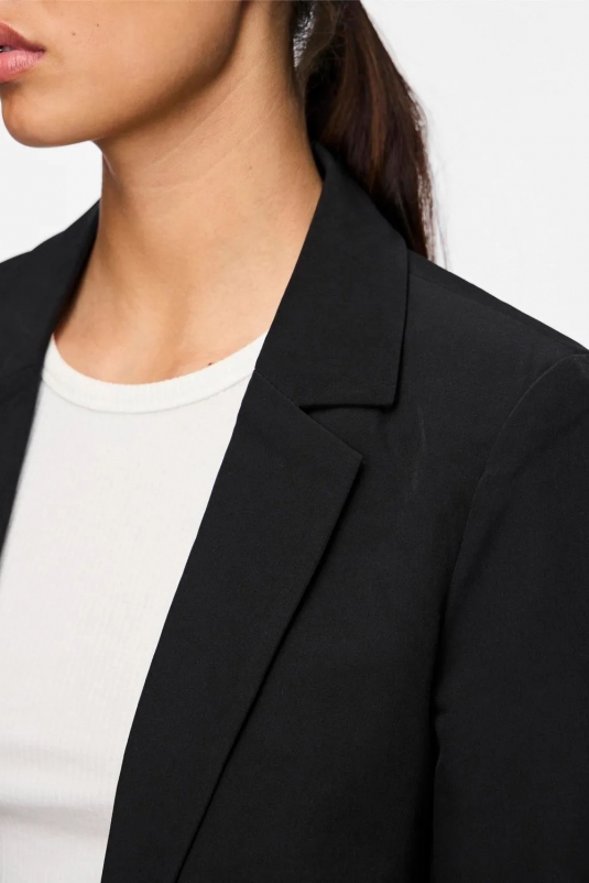 BLAZER BOSSY NEGRA PIECES