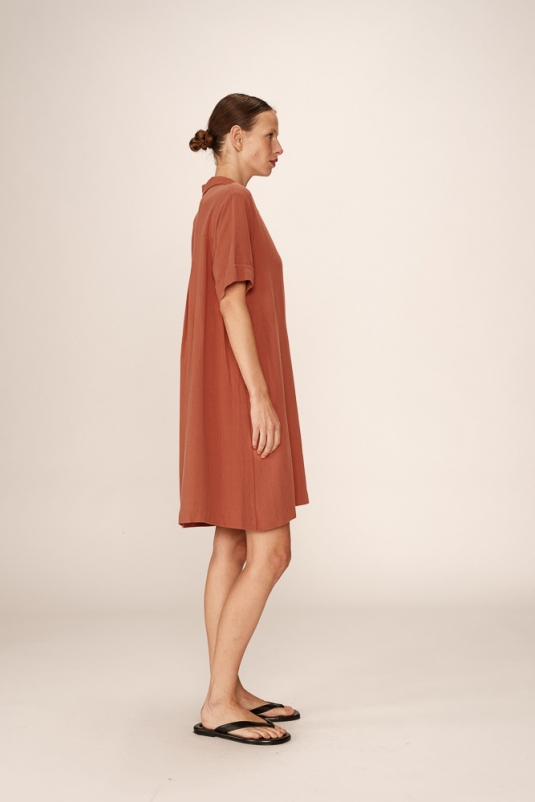 VESTIDO PAQUITA TERRACOTA GRACE & MILA