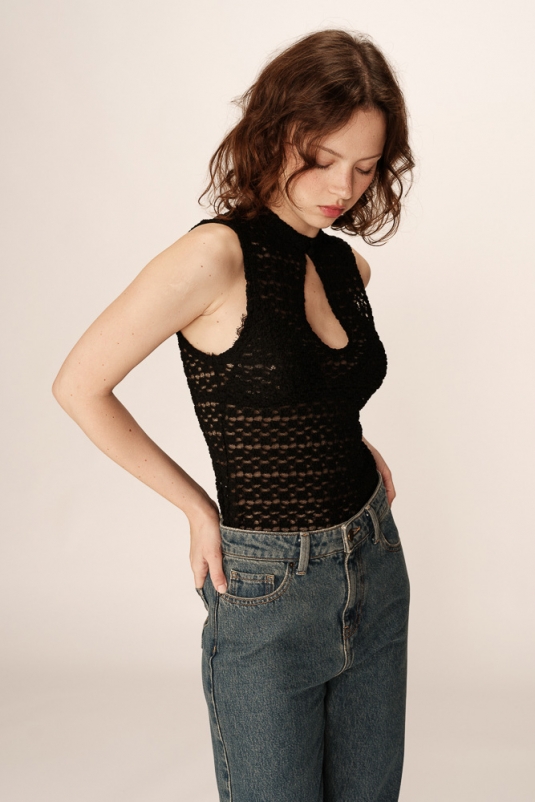 TOP PETITE NEGRO GRACE & MILA