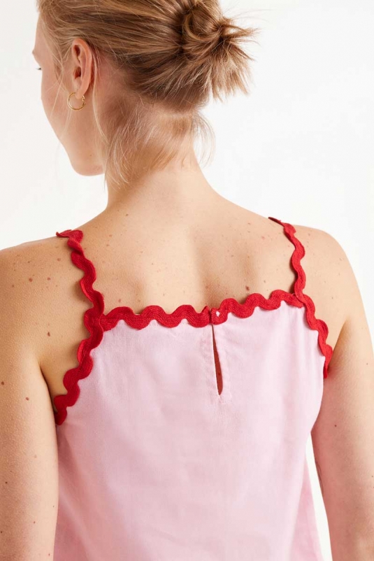 TOP ROSA PICUNELA COMPAÑÍA FANTÁSTICA