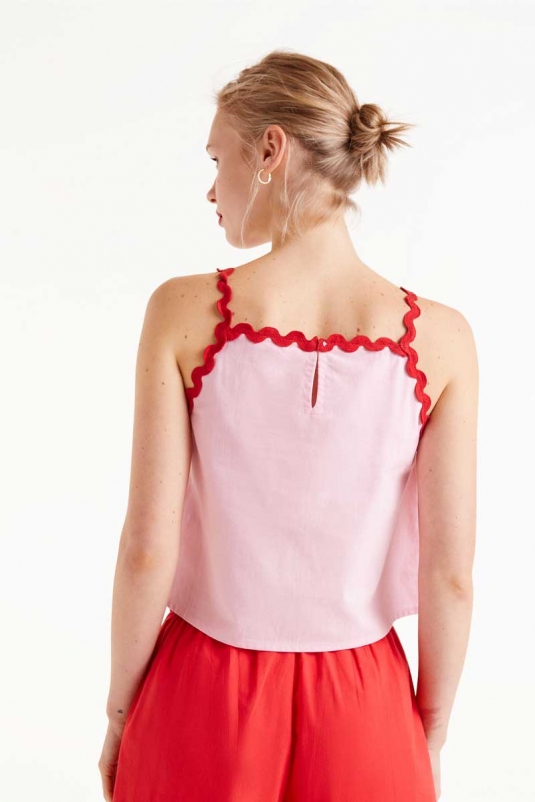 TOP ROSA PICUNELA COMPAÑÍA FANTÁSTICA