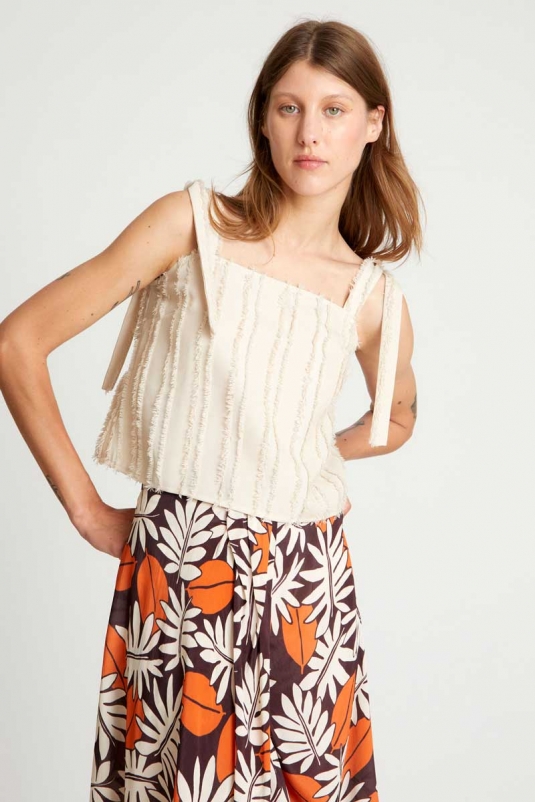 TOP TIRANTES TEXTURA BEIGE WILD PONY