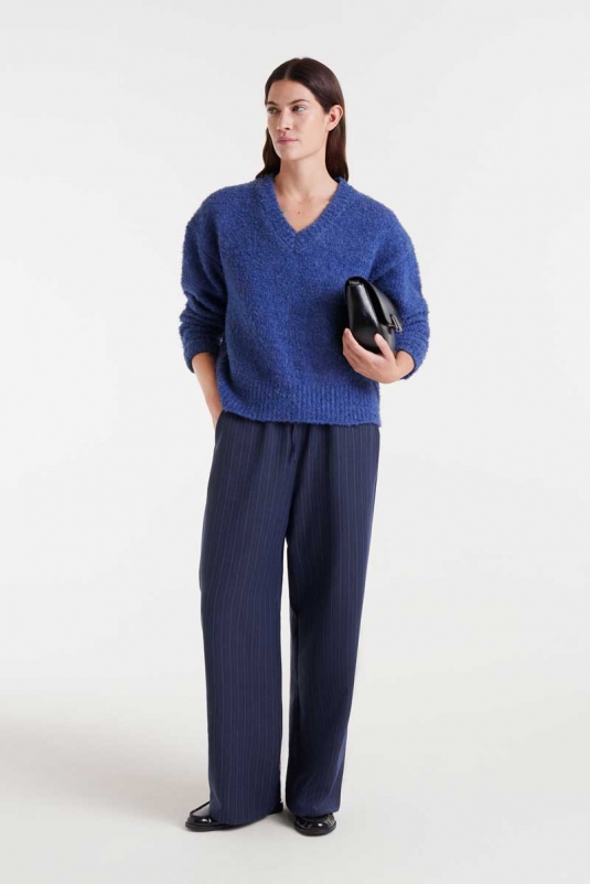 PANTALÓN AZUL RAYA DIPLOMÁTICA COMPAÑÍA FANTÁSTICA