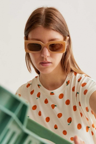 CAMISETA NARANJAS COMPAÑÍA FANTÁSTICA