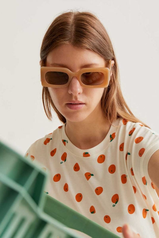 CAMISETA NARANJAS COMPAÑÍA FANTÁSTICA