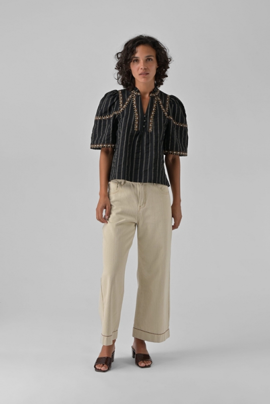 BLUSA NEGRA BORDADA CORA NEGRO ORFEO