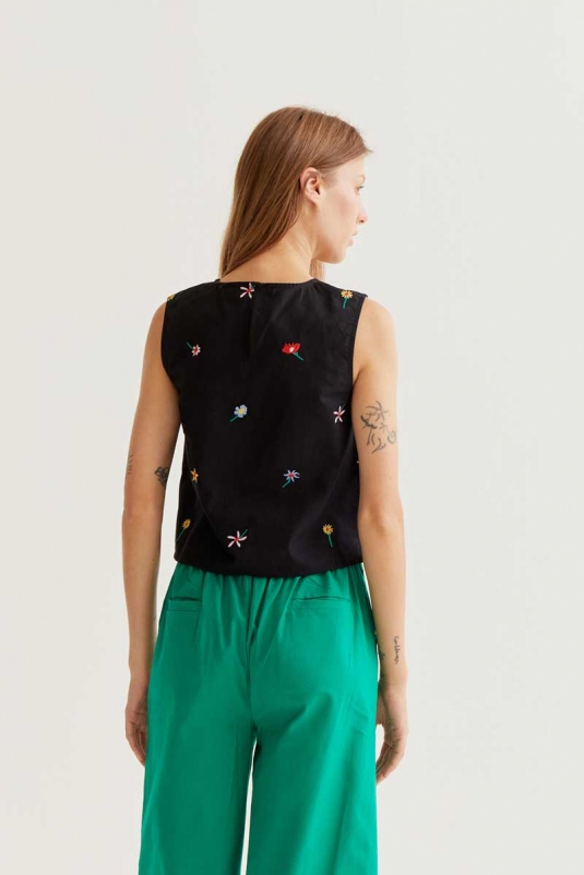 TOP BLACK GARDENER COMPAÑÍA FANTÁSTICA