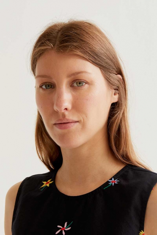 TOP BLACK GARDENER COMPAÑÍA FANTÁSTICA