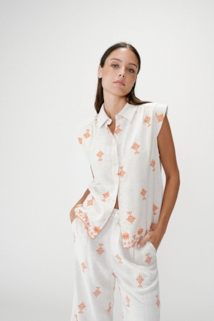 CAMISA WISENA BORDADA GRACE & MILA