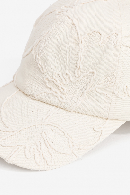 GORRA BLANCA