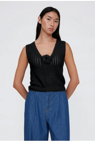 TOP PUNTO CALADO NEGRO WILDPONY