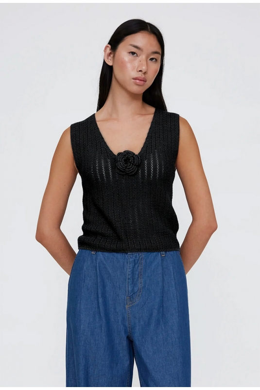TOP PUNTO CALADO NEGRO WILDPONY