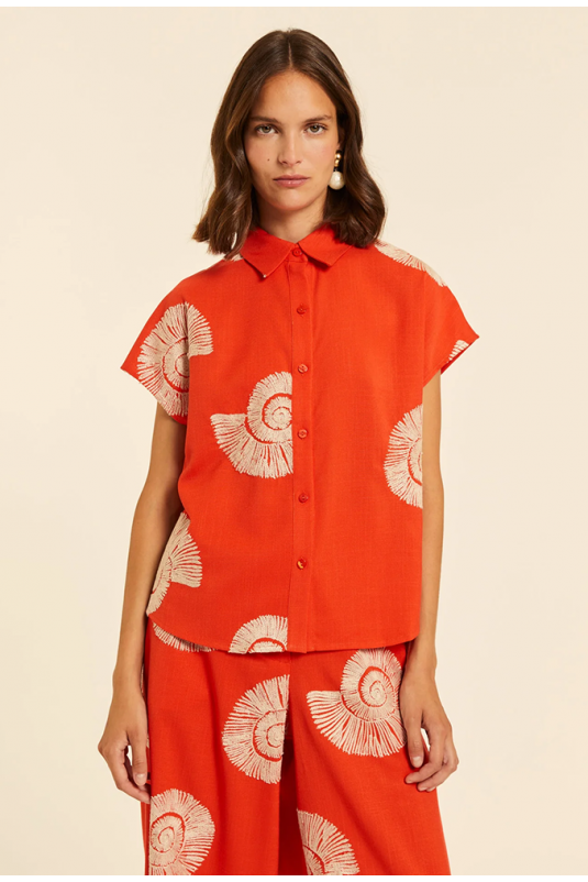 CAMISA NARANJA CARACOLAS BORDADA PEPALOVES
