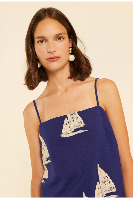 VESTIDO TIRANTES BARCOS BORDADOS PEPALOVES