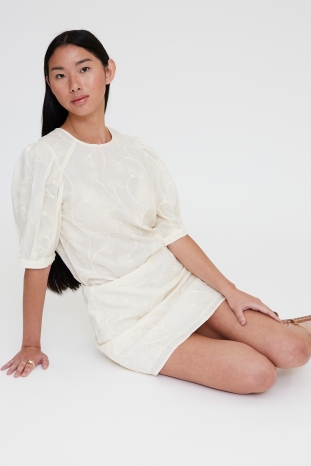 FALDA CORTA BORDADA BLANCA WILDPONY