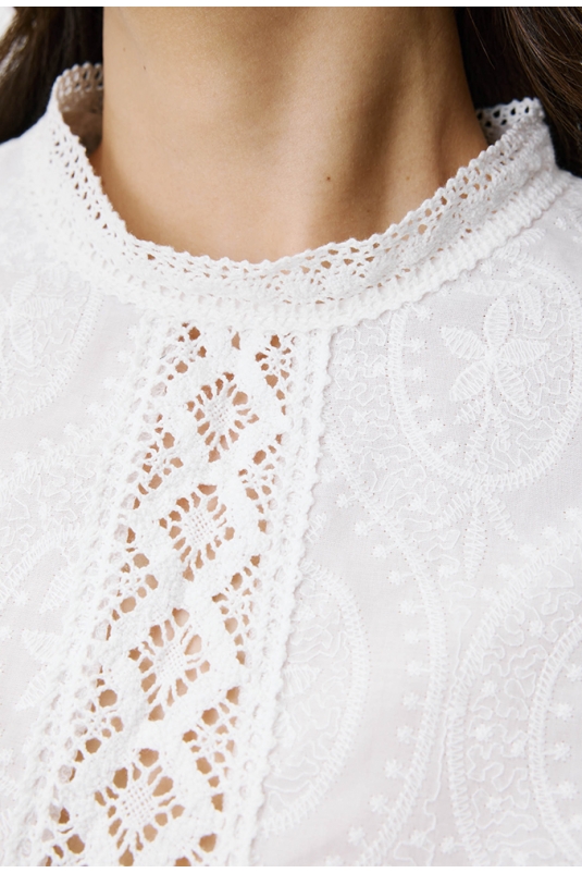 BLUSA BORDADA BLANCA ABIGAIL GRACE&MILA