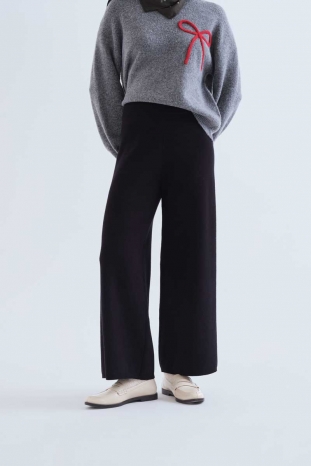 PANTALÓN PUNTO NEGRO COMPAÑÍA FÁNTASTICA