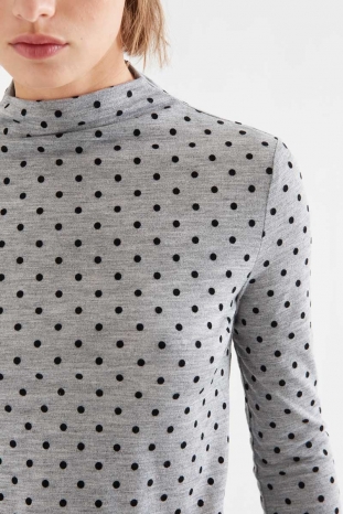 TOP GRIS TOPOS COMPAÑÍA FANTÁSTICA